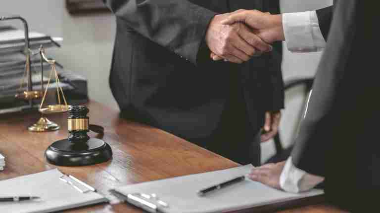 Presentazione della dichiarazione valutaria nel settore marittimo